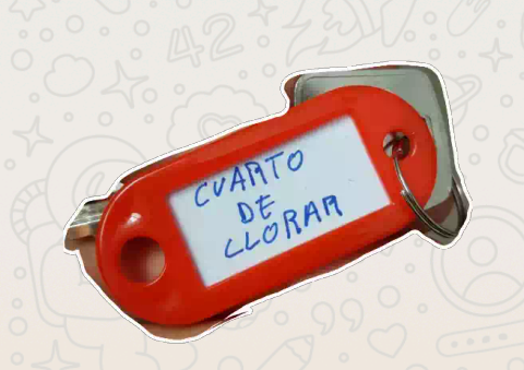 Robotonic si quieres te dejo mis llaves del cuarto de llorar … <span class="Emo28"> </span> <span class="Emo41"> </span>
Venga y al Chelsie también que decía que era una empapelada más y que había vendido la mitad
Ya ya … la mitad claro jjjj
Cuánto fantasma <span class="Emo21"> </span>