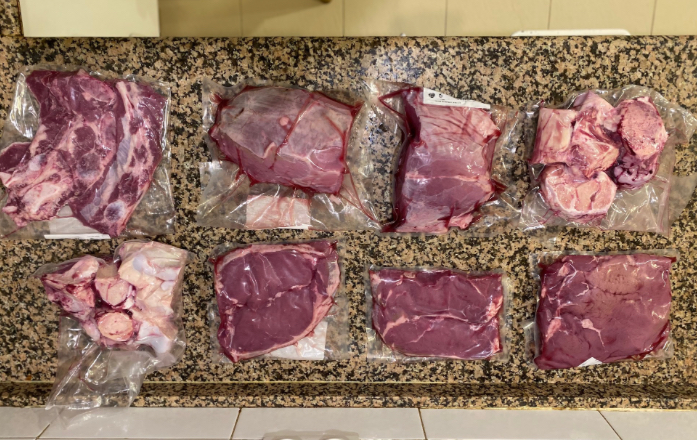 La carne para la cena fiesta de la Resurrección