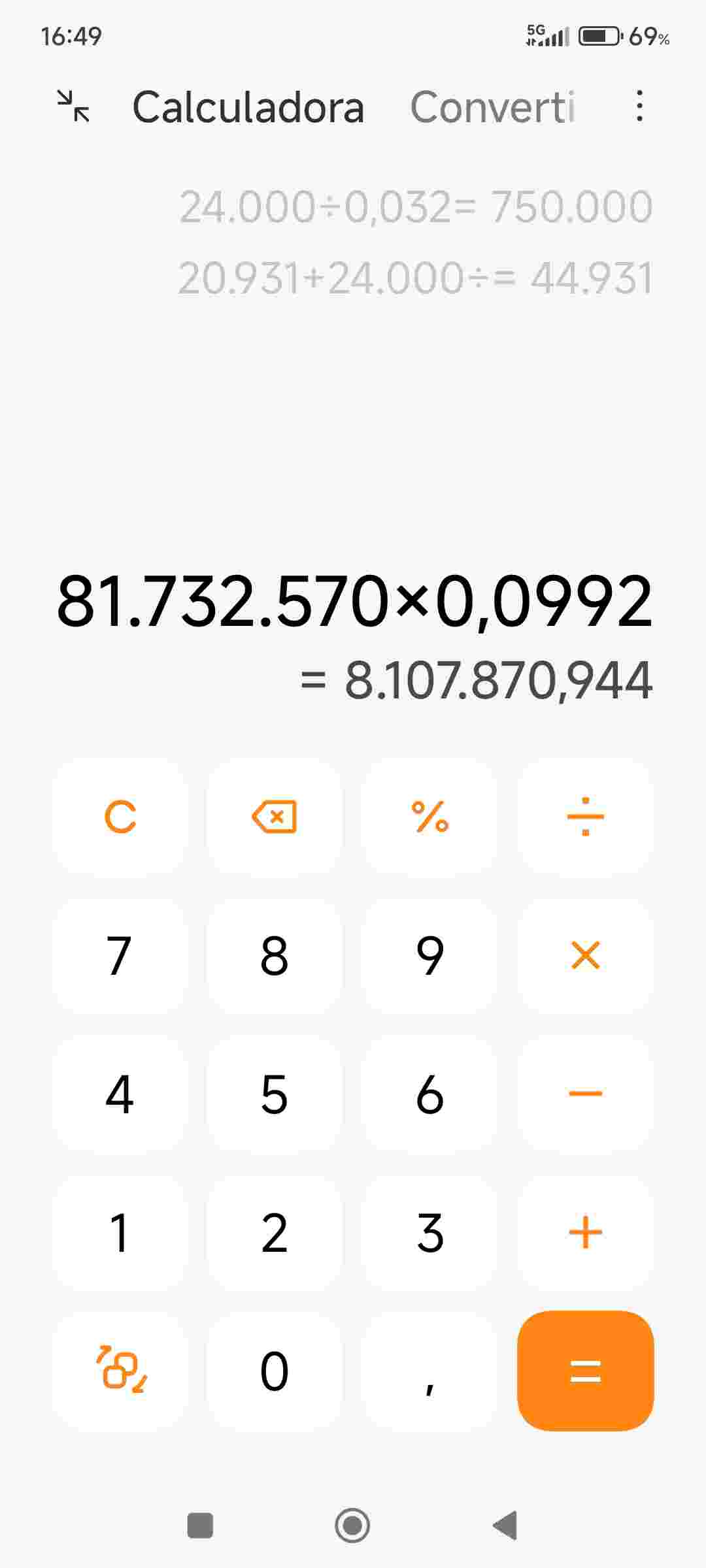 8 millones hace 8 dias ni los restos le wueda