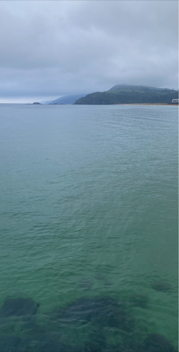 Al fondo, San Sebastian y tras el último monte Biarritz