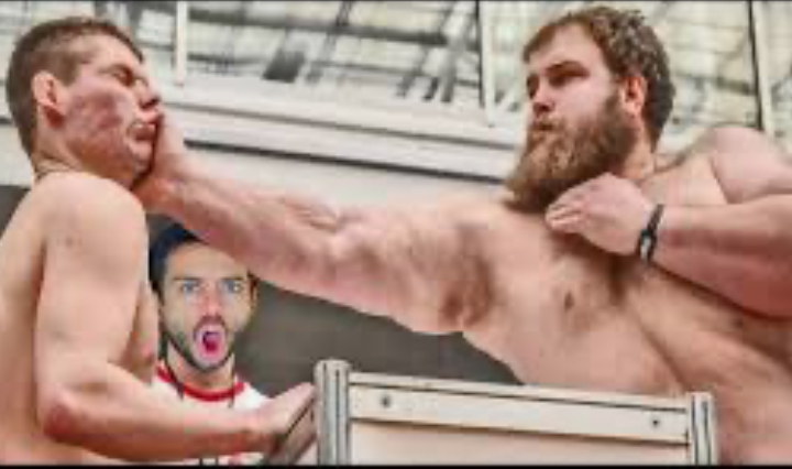 Carale poniendo al día a los apocalípticos; jajaja