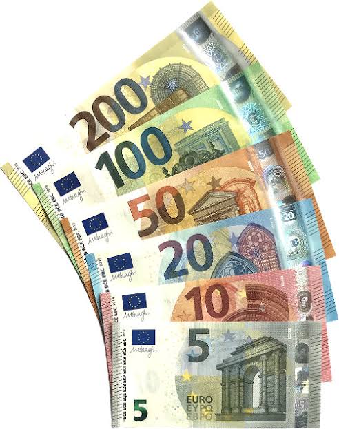 A por los 0,14 euracos y despues con el contrato de participacion en la fabricacion de vehiculos para programas de Defensa 0,30